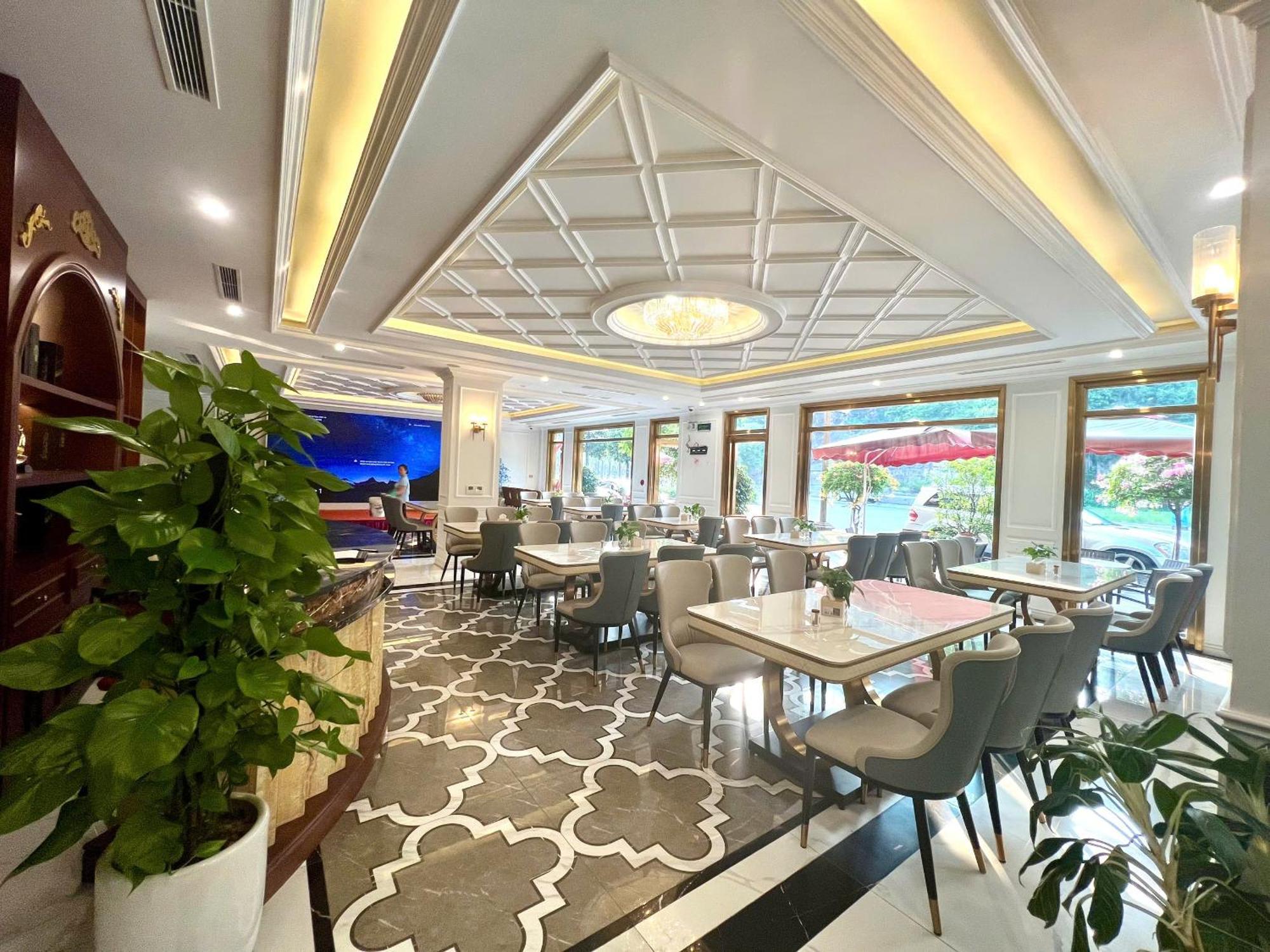 Rubyqueen Halong Hotel Ha Long Eksteriør bilde